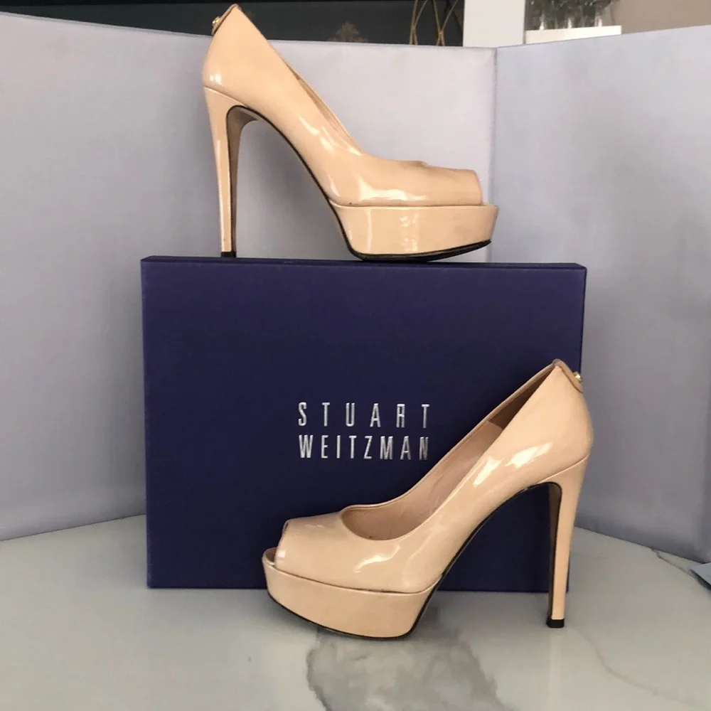 Stuart Weitzman nude patent shoes - Picture 1 of 3